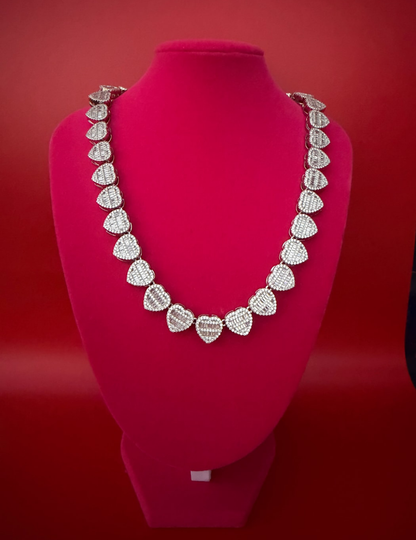 Amor Necklace