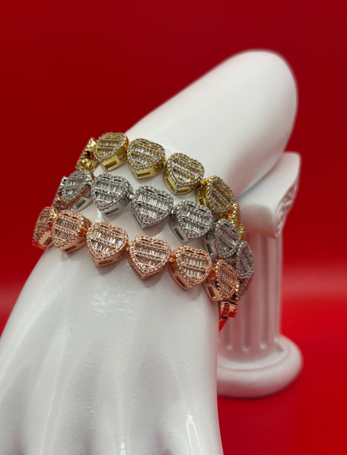 Amor Bracelet