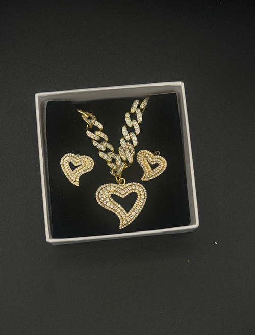 Cupid’s Couture Bundle